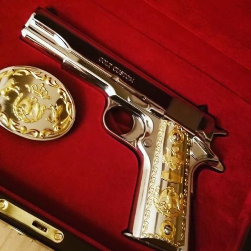 1911 Grips With Buckle Government 45 Colt Gold Plated Screws Included #T-T324